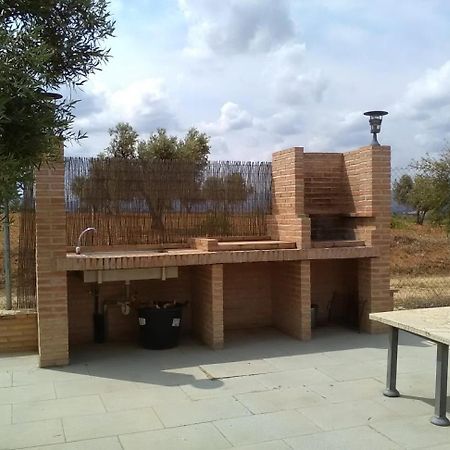 Finca Santa Lucia Alojamientos Mazarambroz Eksteriør billede